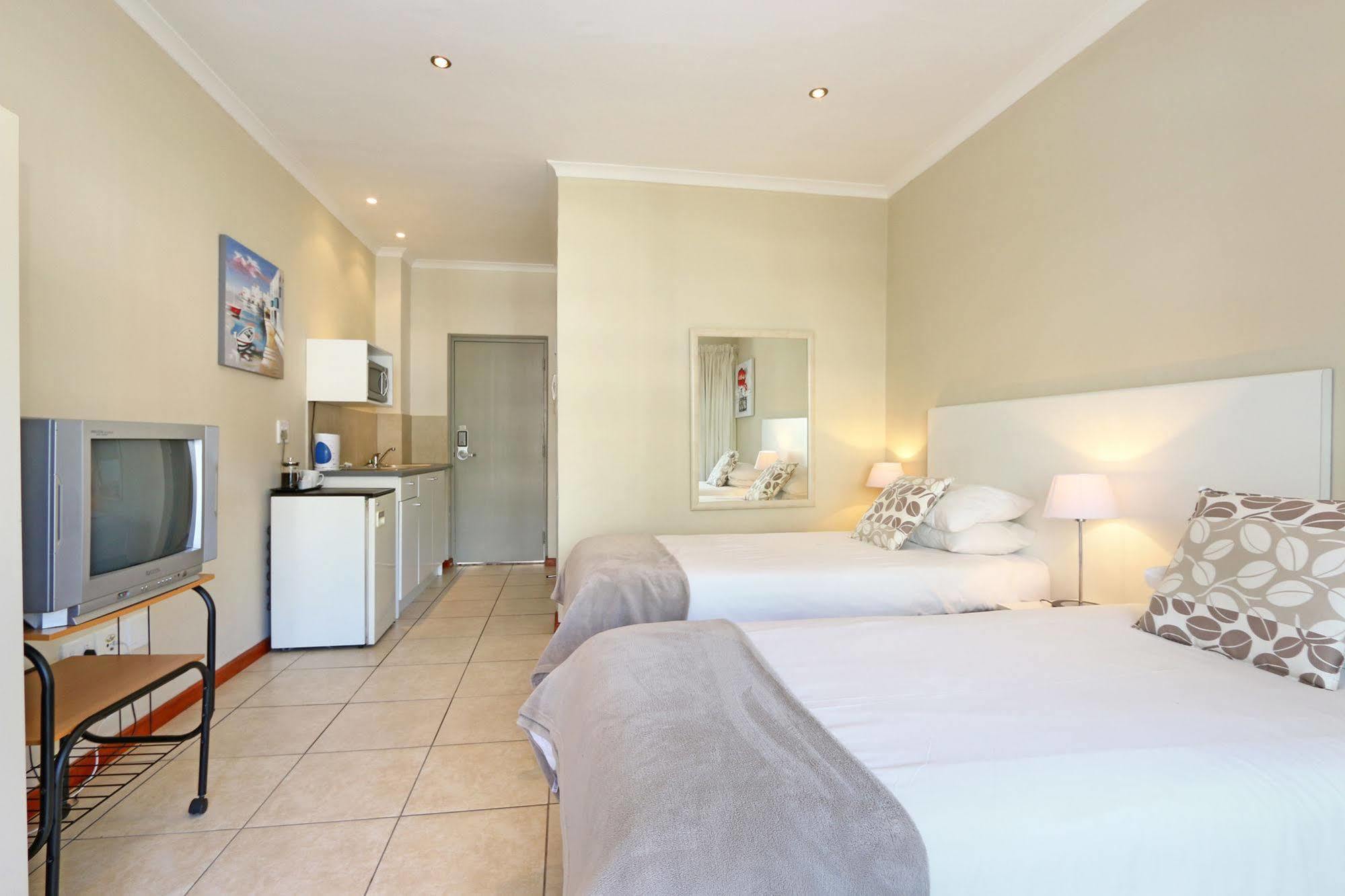 The Amalfi Boutique Hotel Кейптаун Екстериор снимка